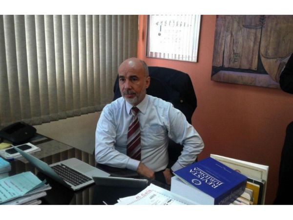 Piden que eventual reforma separe la política de la Justicia
