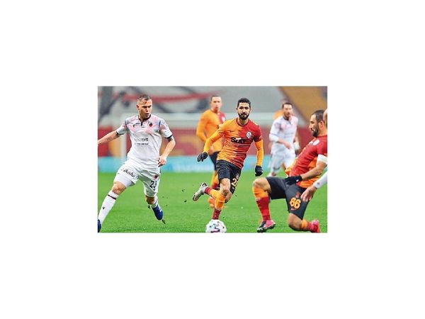Piris Da Motta es goleado en Turquía