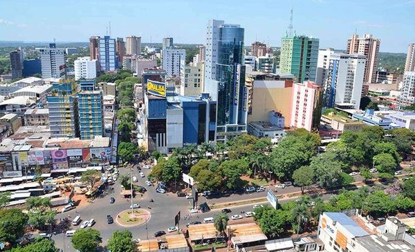 Ante la caída de ventas, tiendas de CDE empiezan a migrar a Asunción