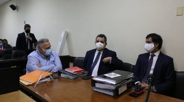 HOY / Óscar González Daher, internado por Covid: su abogado pide suspender juicio