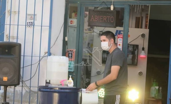 HOY / Instan a dueños de locales a cumplir el protocolo sanitario: “Es más barato que pagar multa”