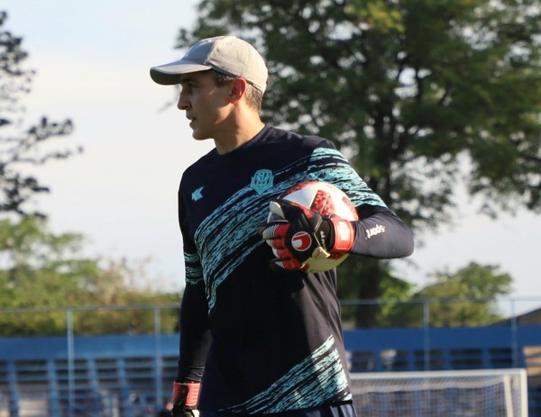 Ignacio Don renueva su contrato con Guaireña