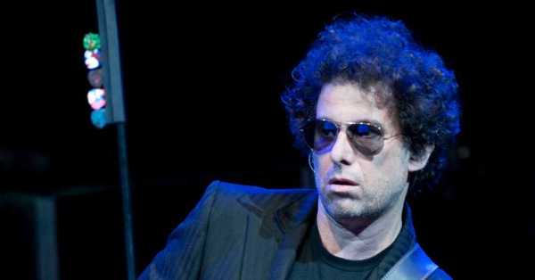 ‘Dos semanas que me llueven inodoros’: Calamaro responde a las críticas por su aspecto físico - C9N