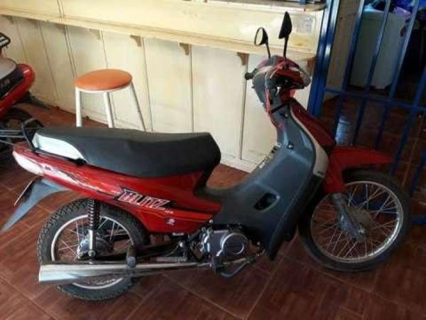 Campo 9; Recuperan motocicleta robada – Prensa 5