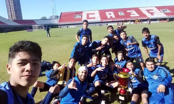 ESCUELA DE FÚTBOL INDEPENDIENTE RETORNA A LAS ACTIVIDADES