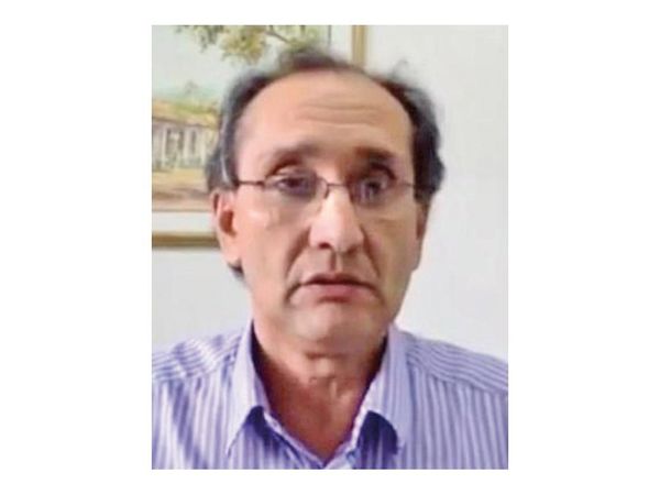 Liberal compara ley con cheque en blanco