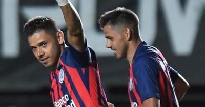 La Nación / “Cachetazo” a los Mellis