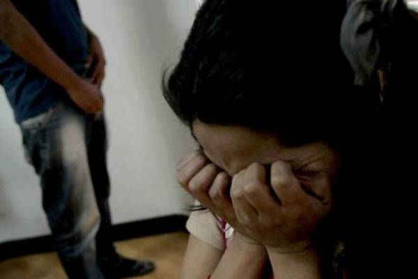 Niña de 13 años abusada y embarazada - Noticiero Paraguay