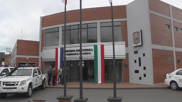 Motoasaltantes despojan dinero en efectivo de una mujer en pleno centro de Encarnación
