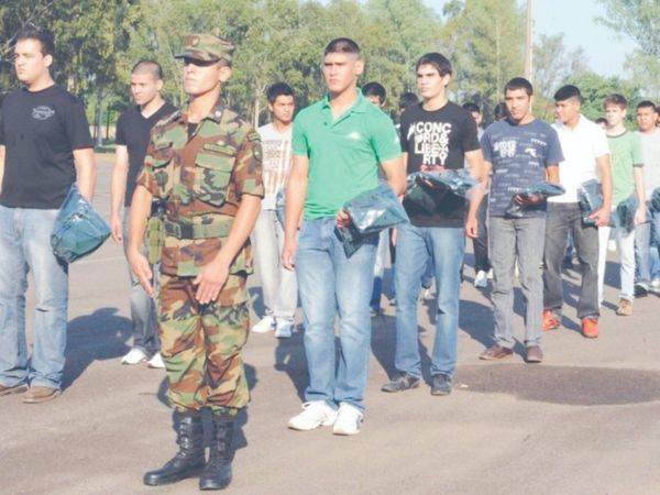 Desde hoy inscribirán a jóvenes para el Servicio Militar Obligatorio