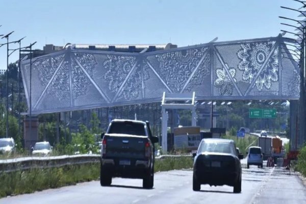 Fiscal de obra de cuestionada pasarela justifica incremento de costos · Radio Monumental 1080 AM