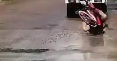 La Nación / Bache causó brutal accidente de ciclista en Luque: “La saqué barata”