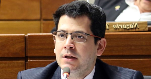 La Nación / Latorre: “El pedido de interpelación se da por 26 diputados de la oposición”