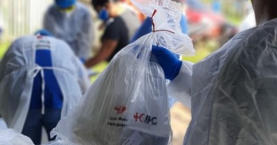 La Nación / Concepción: Cruz Roja Paraguaya entregó kits de protección en asentamientos