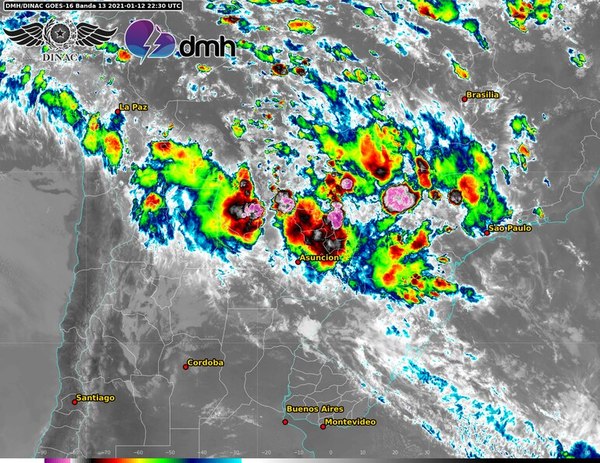 Seis departamentos del norte del país bajo alerta de tormentas - Nacionales - ABC Color