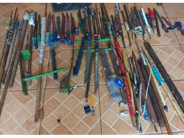 Decomisan estoques y otras armas en Penitenciaría Regional de CDE