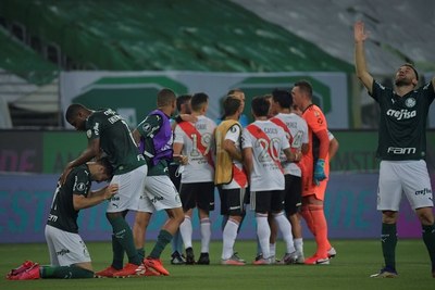 River ganó pero no le alcanzó y Palmeiras es el primer finalista de la Copa Libertadores | .::Agencia IP::.