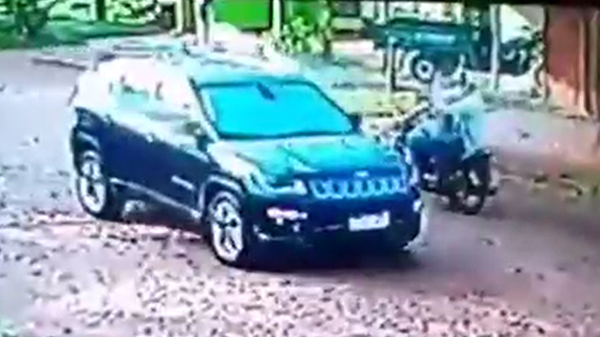 Crónica / (VIDEO) Así fue como sicarios mataron a policía en PJC