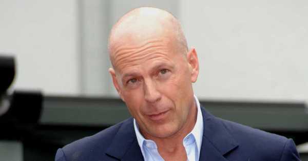 Bruce Willis fue expulsado de una farmacia por negarse a usar mascarilla - C9N