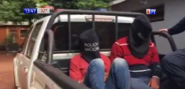 Motochorros atacaron con cuchillo a agentes Lince | Noticias Paraguay