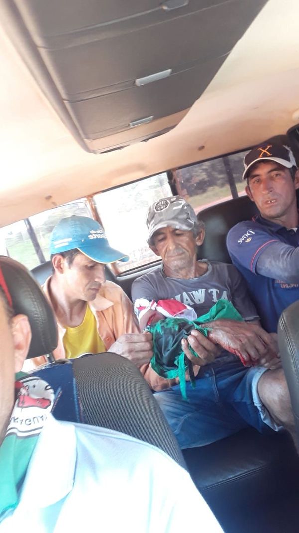 Maracaná: Enfrentamiento entre guardias privados y campesinos deja un herido - Nacionales - ABC Color