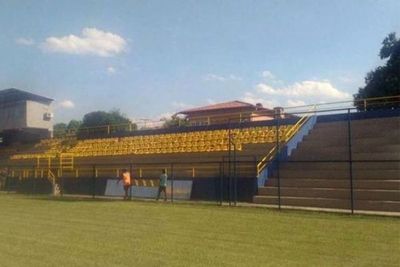 La División Intermedia en punto muerto en cuanto al protocolo para volver a jugar