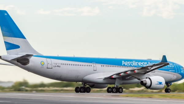 Aerolíneas Argentina parte a Moscú que traerá la segunda tanda de vacunas Sputnik V