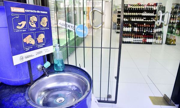 Exigen al gobierno controlar en serio o derogar restricción de venta de bebidas alcohólicas - Nacionales - ABC Color