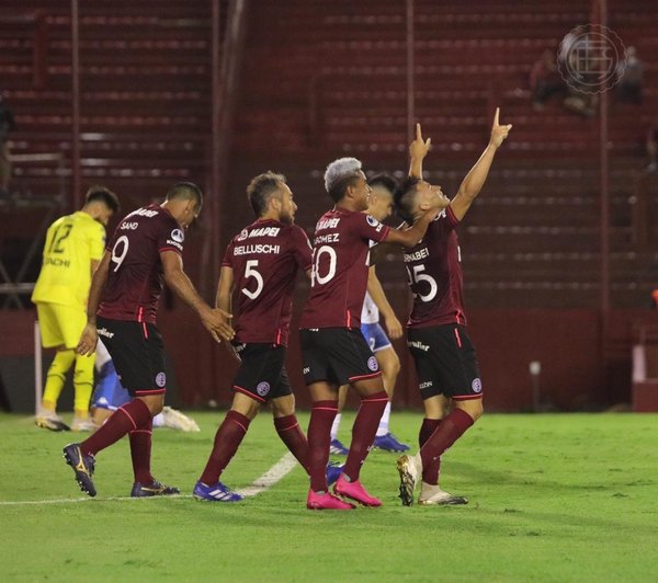 Lanus golea a Vélez y va por el título de la Sudamericana