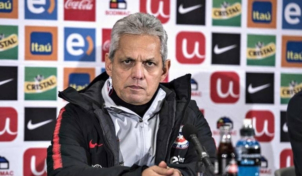 HOY / Reinaldo Rueda firma finiquito y deja su cargo como seleccionador de Chile