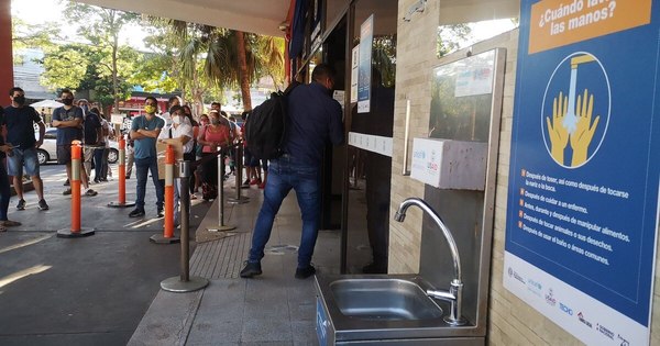 La Nación / COVID-19: por falta de agua, incumplen protocolo sanitario en Identificaciones