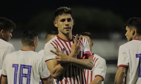 Olimpia pretende a Saúl Salcedo