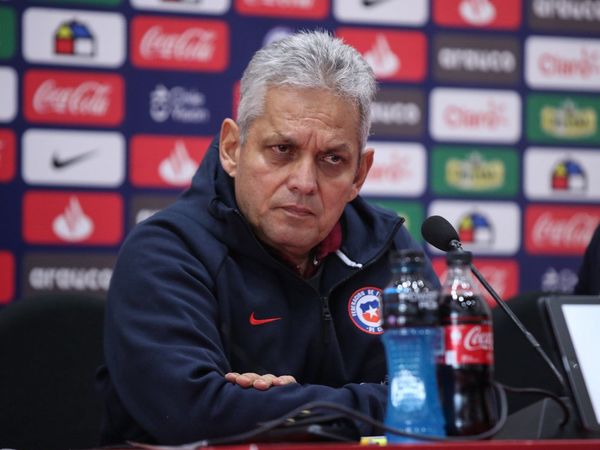 Reinaldo Rueda firma finiquito y deja su cargo como seleccionador de Chile