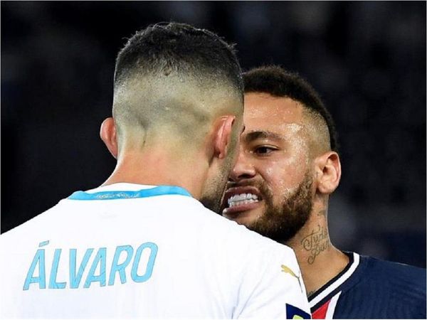 Neymar y Álvaro González vuelven a su duelo en las redes sociales