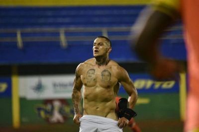 Durísima sanción de la APF a Raúl Bobadilla