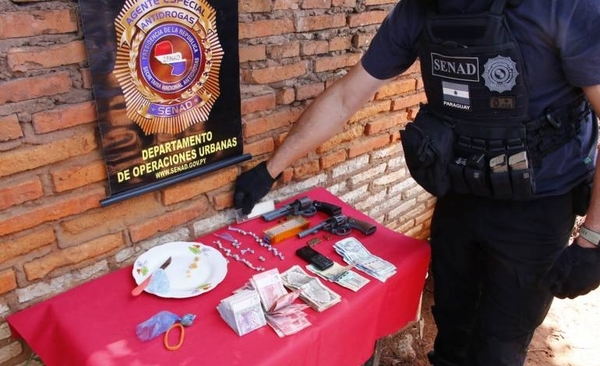 HOY / Detienen a ‘Chula’ con 150 dosis de crack en su poder