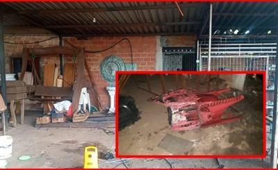 “Asadito San José” es consumido por incendio tras corto circuito