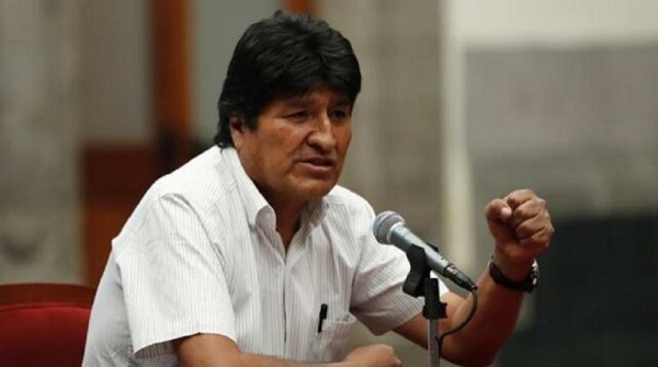 Evo Morales dispara contra el VAR y se solidariza con River