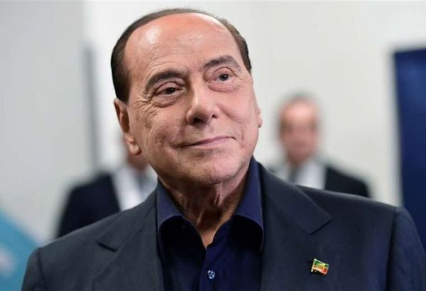 Ex primer ministro italiano Berlusconi hospitalizado por problemas cardiacos