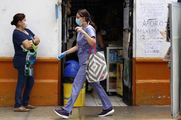 Negocios y comercios critican las medidas para contener la segunda ola de la pandemia en Perú - MarketData
