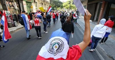 Universitarios exigirán reglamentación de la Ley de arancel cero frente al Ministerio Hacienda » Ñanduti