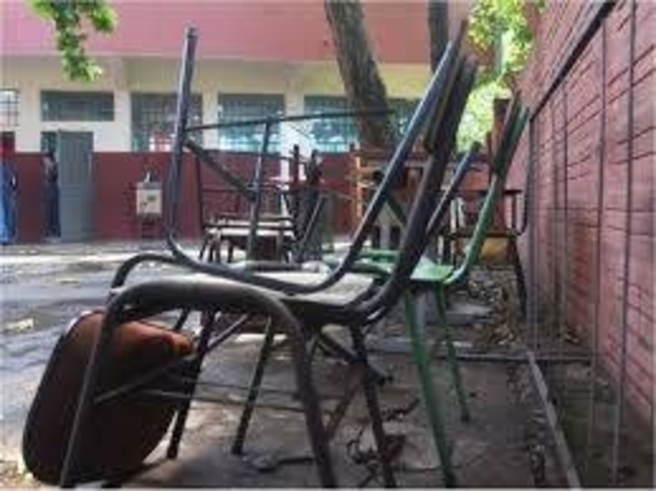 HOY / Precariedad en varios colegios, antes del inicio de clases presenciales