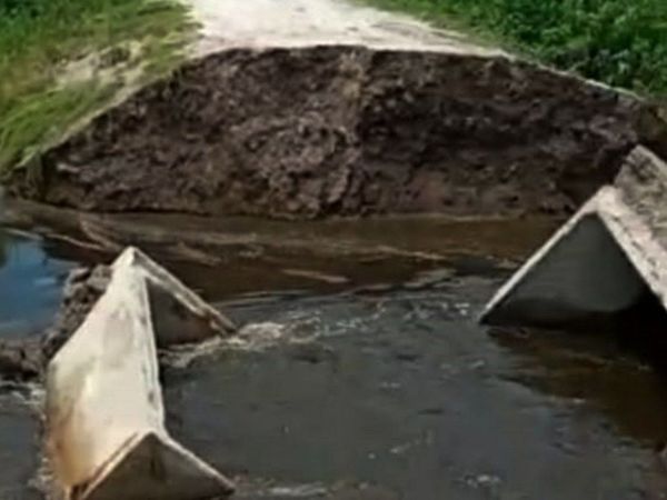 Las lluvias colapsan puente entre  Casado y Puerto Pinasco
