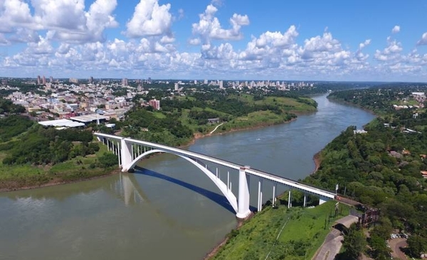 HOY / Foz de Iguazú iniciará vacunación contra Covid la próxima semana