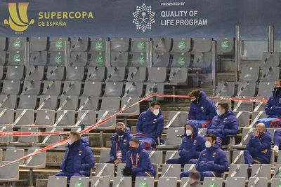 Lionel Messi no entrenó y es duda para la final - Fútbol - ABC Color
