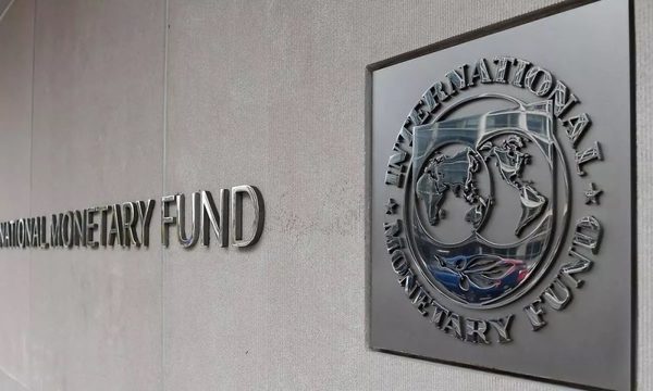 Argentina y el FMI continúan la negociación de un nuevo programa