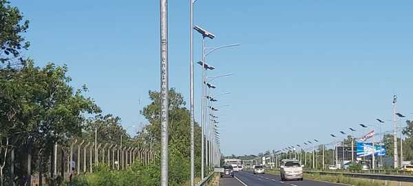 Empresa encargada de la pasarela “ñanduti” también colocó lumínica led en lugares innecesarios - Megacadena — Últimas Noticias de Paraguay