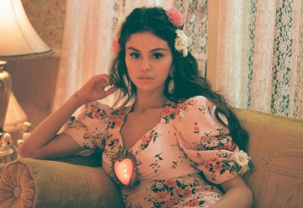 Selena Gómez lanza “De una vez”, tras casi una década sin cantar en español - Música - ABC Color