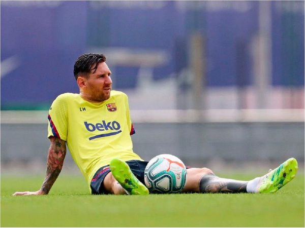 Messi no se entrena con el grupo a dos días de la final de la Supercopa
