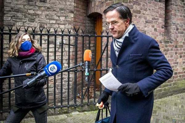 HOLANDA: renunció el primer ministro y todo su gabinete por el mal manejo de subsidios familiares